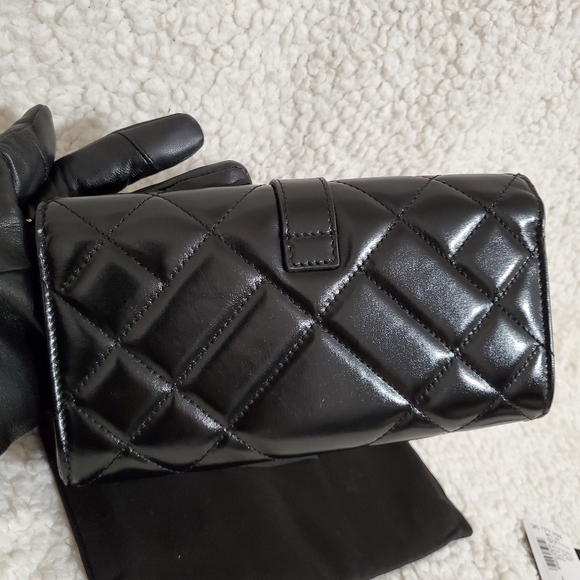 Versace Greca Goddess Mini Quilted Patent Leather Shoulder Bag - Picture 4 of 16